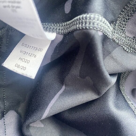 Athleta Ultimate Stash Pocket Camo 7/8 Tight SuperSonic Leggings - Picture 7 of 7